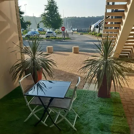De La Presqu'ile De Lezardrieux, Adapte Pmr *